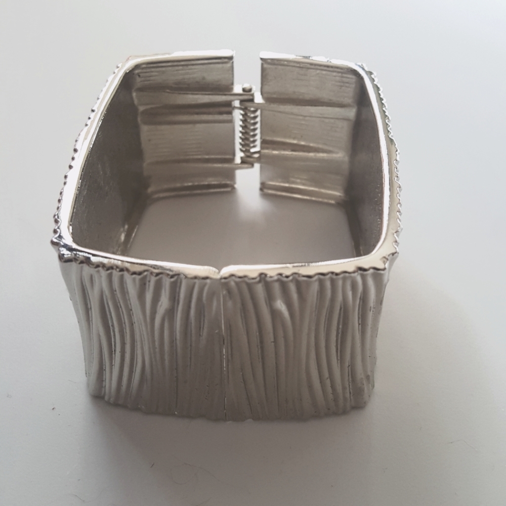 Square Hinged Silver Bracelet - image 1
